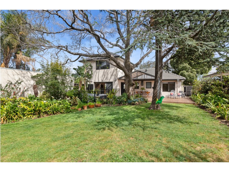 2 Christensen Street, Cheltenham VIC 3192