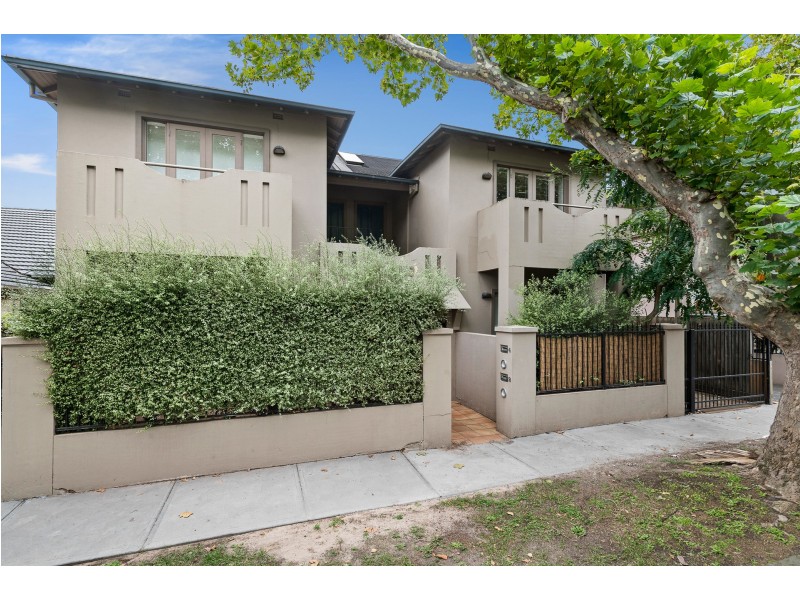 4/81 Mitford St, Elwood VIC 3184