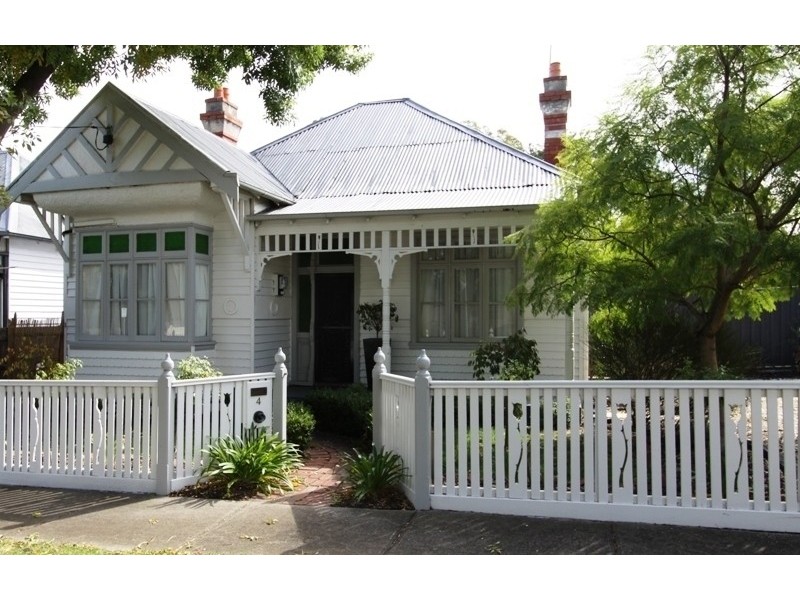 4 Sargon Grove, Brighton VIC 3186