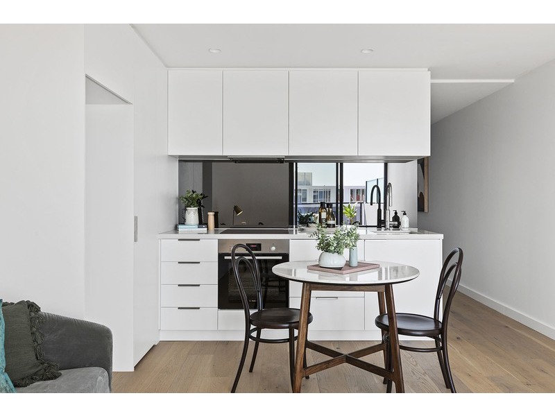 301/388 Hampton Street, Hampton VIC 3188