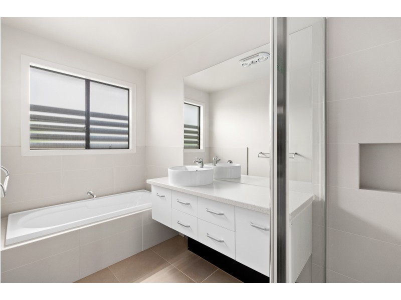 1/1 Cooma Street, Moorabbin VIC 3189