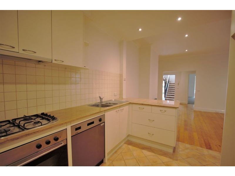 1/81 Mitford Street, Elwood VIC 3184