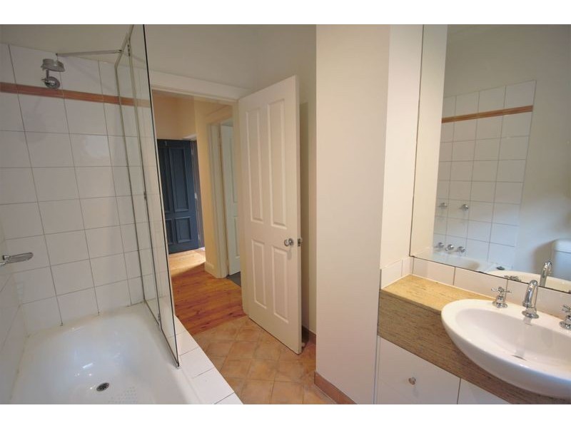 1/81 Mitford Street, Elwood VIC 3184