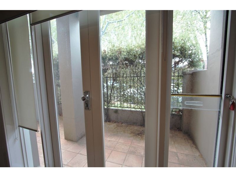 1/81 Mitford Street, Elwood VIC 3184