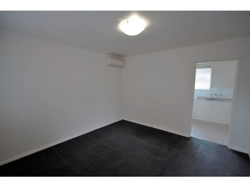 4/17 Toward, Murrumbeena VIC 3163