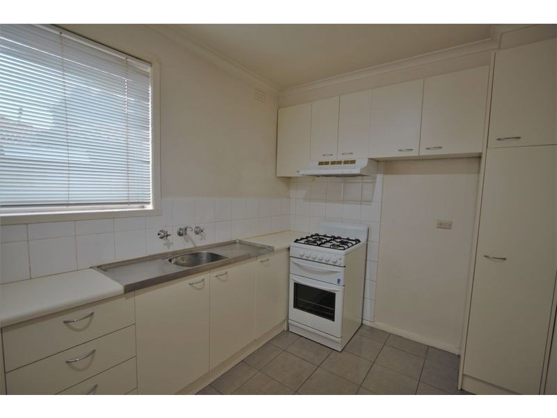 4/17 Toward, Murrumbeena VIC 3163