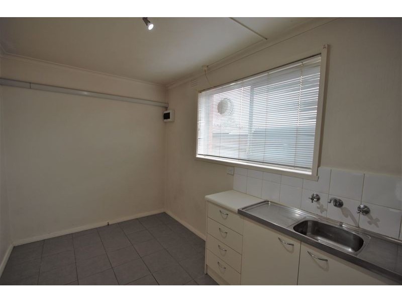 4/17 Toward, Murrumbeena VIC 3163