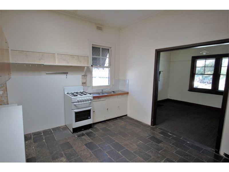 12 Scott Street, Hampton East VIC 3188