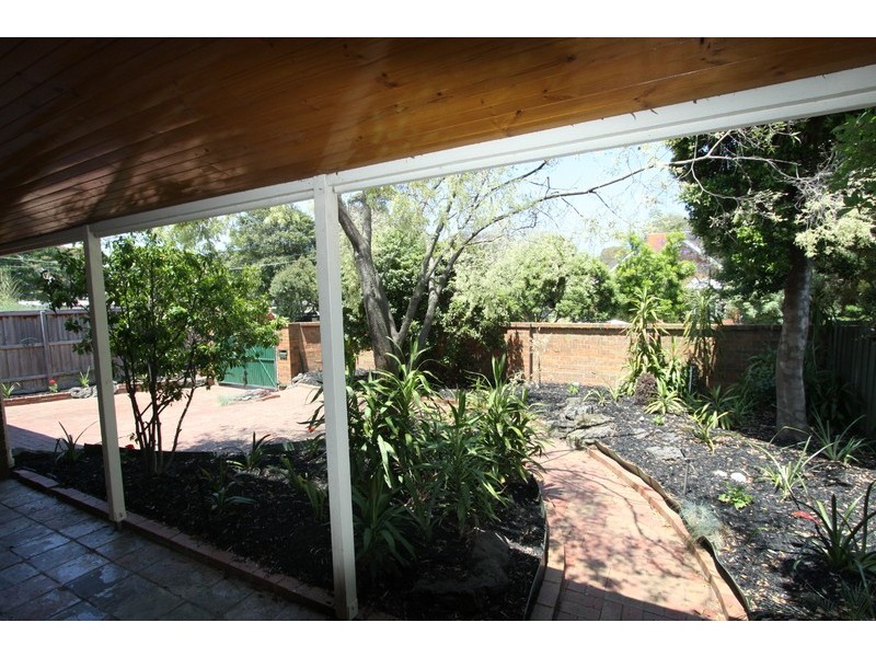 15 Agnes St, Beaumaris VIC 3193