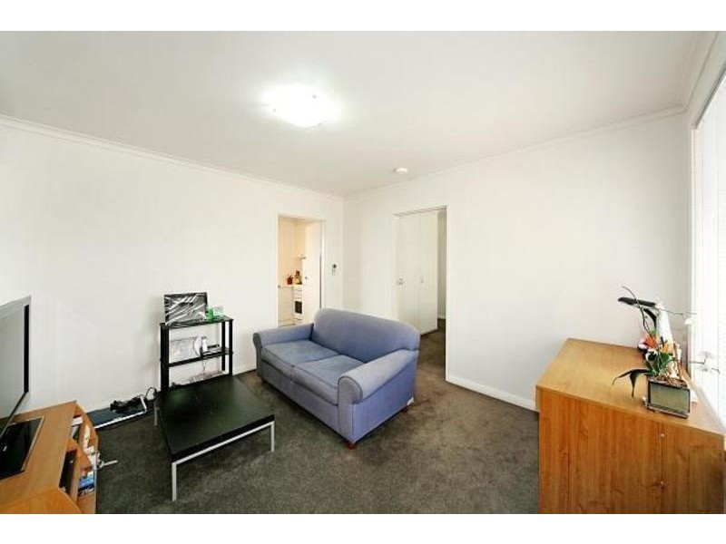 2/17 Toward Street, Murrumbeena VIC 3163