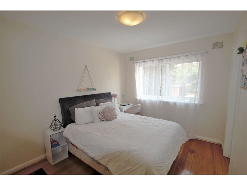 2/1 Fiona Court, St Kilda VIC 3182