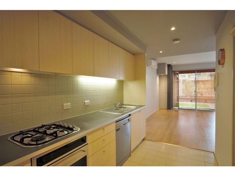 9/181 Bay Street, Port Melbourne VIC 3207