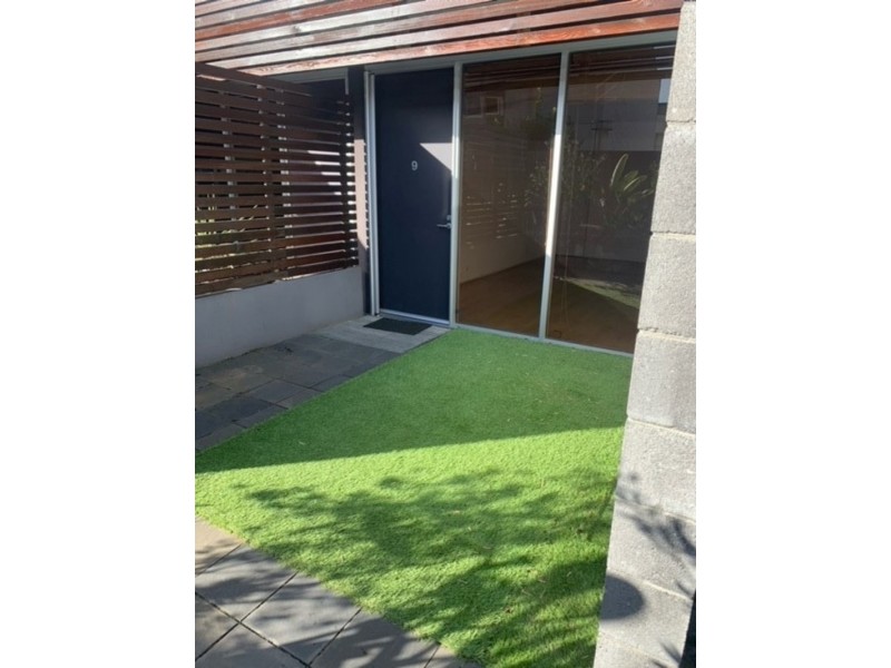 9/181 Bay Street, Port Melbourne VIC 3207