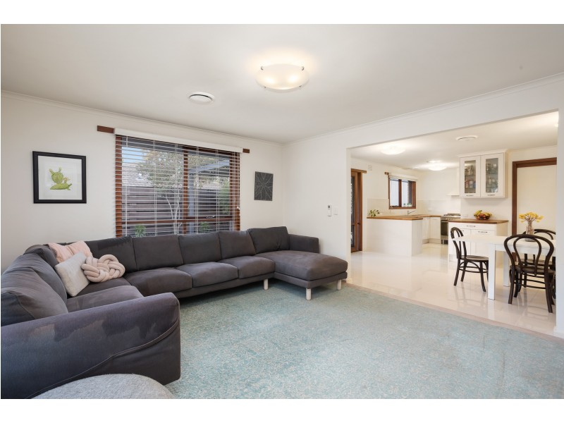 2/1 Lansdown Street, Hampton VIC 3188