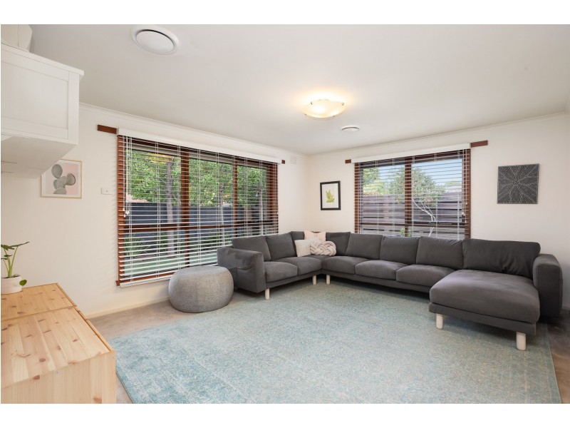 2/1 Lansdown Street, Hampton VIC 3188