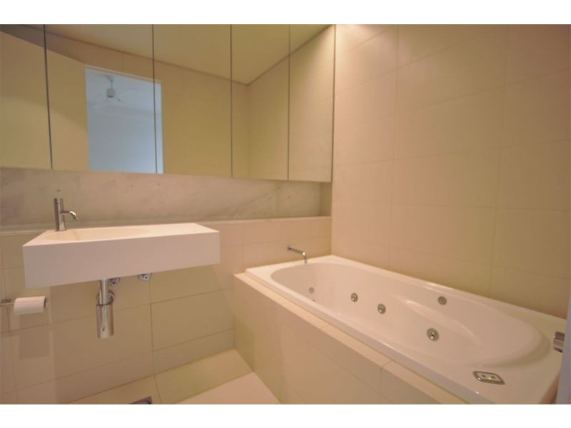 1/4 Dudley Street, Brighton VIC 3186