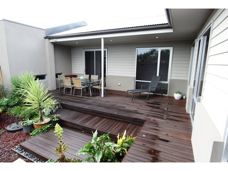 48A Raynes Park Road, Hampton VIC 3188