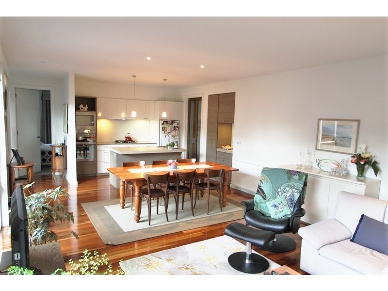 48A Raynes Park Road, Hampton VIC 3188