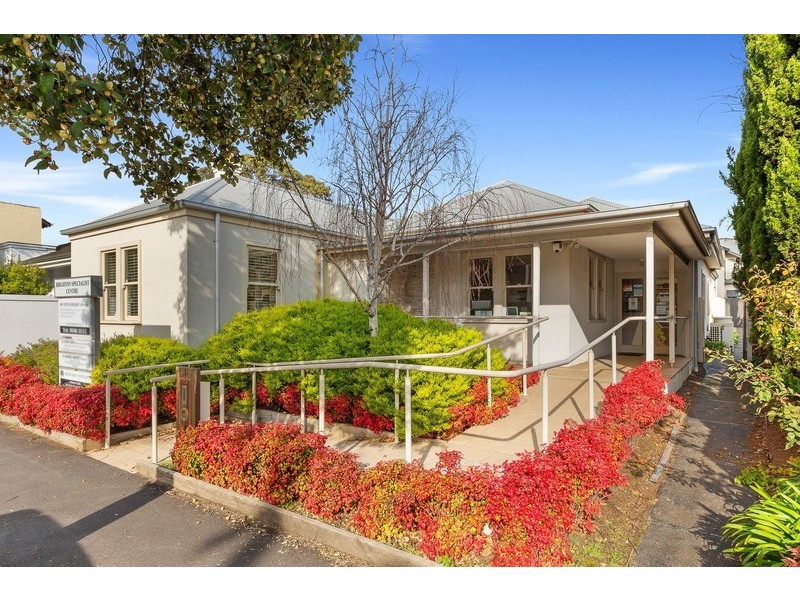 110 Bay Street, Brighton VIC 3186