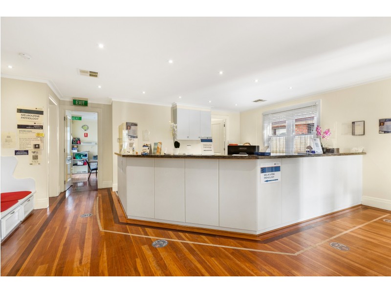 110 Bay Street, Brighton VIC 3186