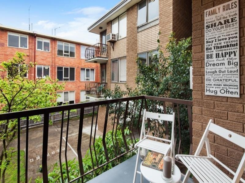 9/310 Inkerman Street, St Kilda East VIC 3183