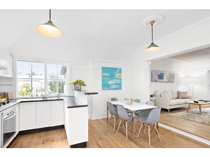 9/60 Carlisle Street, St Kilda VIC 3182