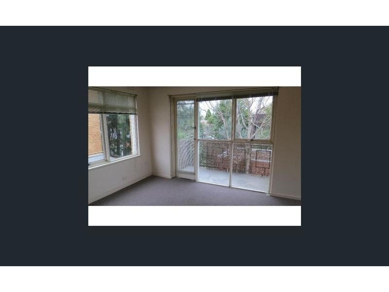 8/33a Byron Street, Elwood VIC 3184