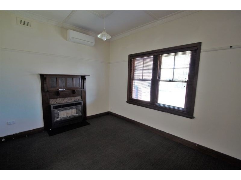 12 Scott Street, Hampton East VIC 3188