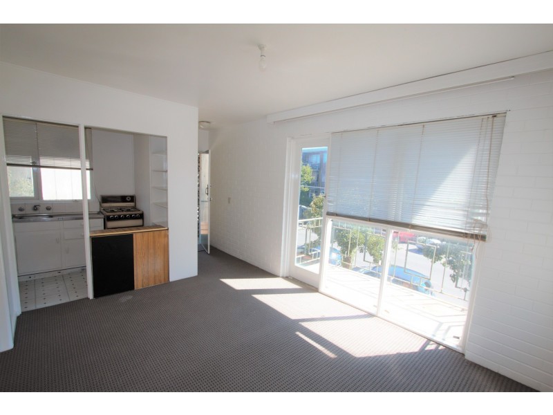 4/33A Byron Street, Elwood VIC 3184