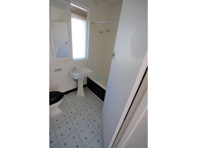 4/33A Byron Street, Elwood VIC 3184
