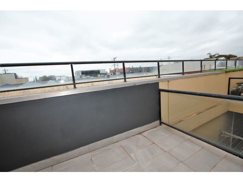 6/1 Karrakatta Street, Black Rock VIC 3193