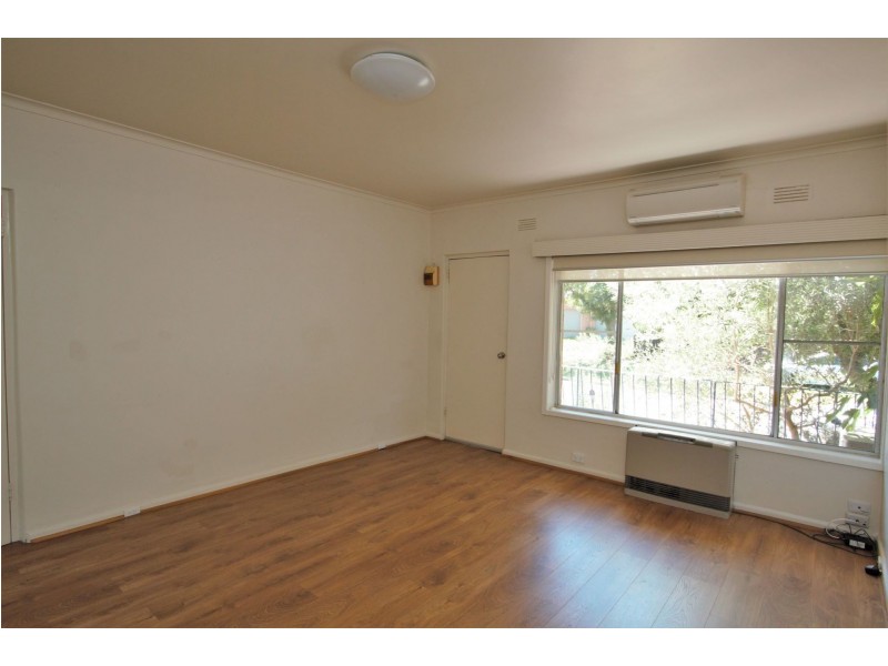 8/160 Kangaroo Road, Hughesdale VIC 3166