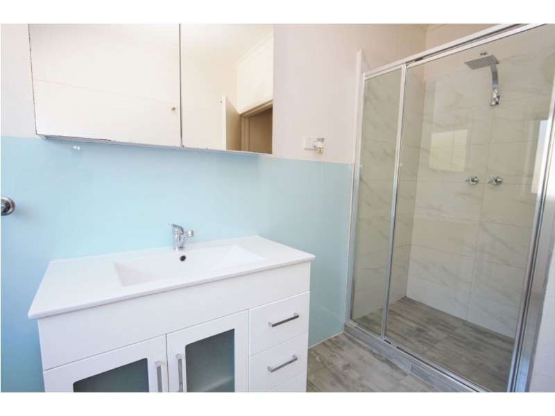 8/160 Kangaroo Road, Hughesdale VIC 3166