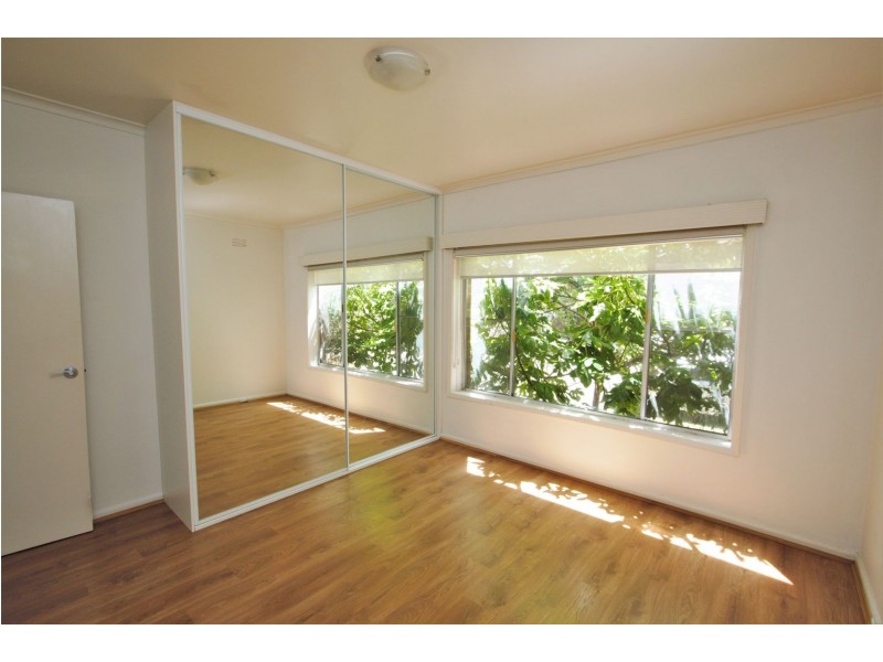 8/160 Kangaroo Road, Hughesdale VIC 3166