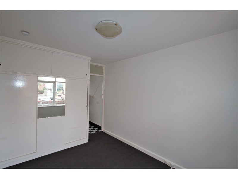 12/56 Barkly Street, St Kilda VIC 3182