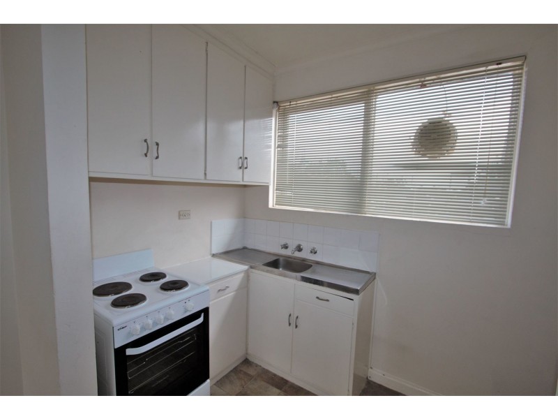 12/148 Glen Huntly Road, Elwood VIC 3184
