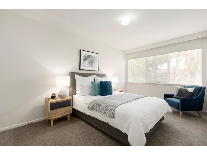 1/24 Hughenden Road, St Kilda East VIC 3183