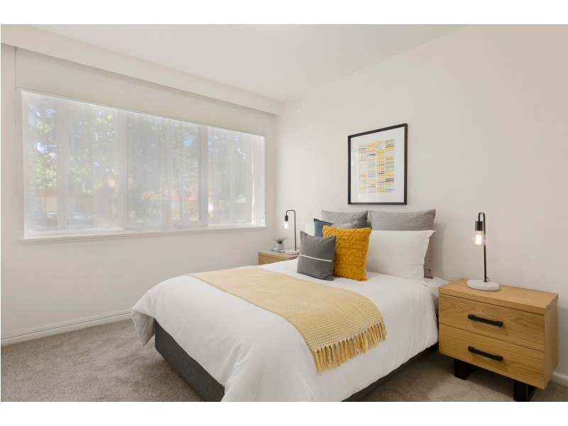 1/24 Hughenden Road, St Kilda East VIC 3183