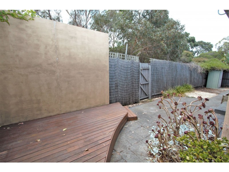 2/4 Porter Street, Hampton VIC 3188