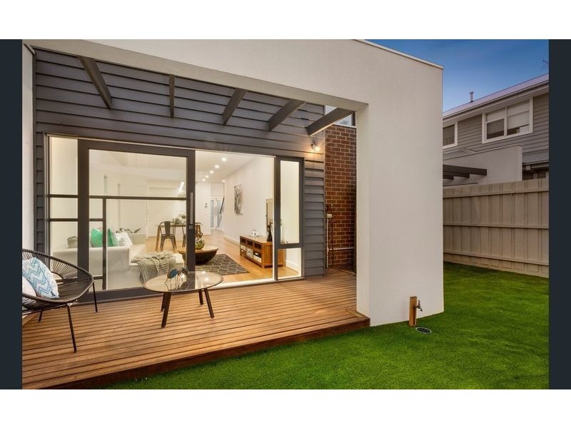 2/80 Hotham, Niddrie VIC 3042