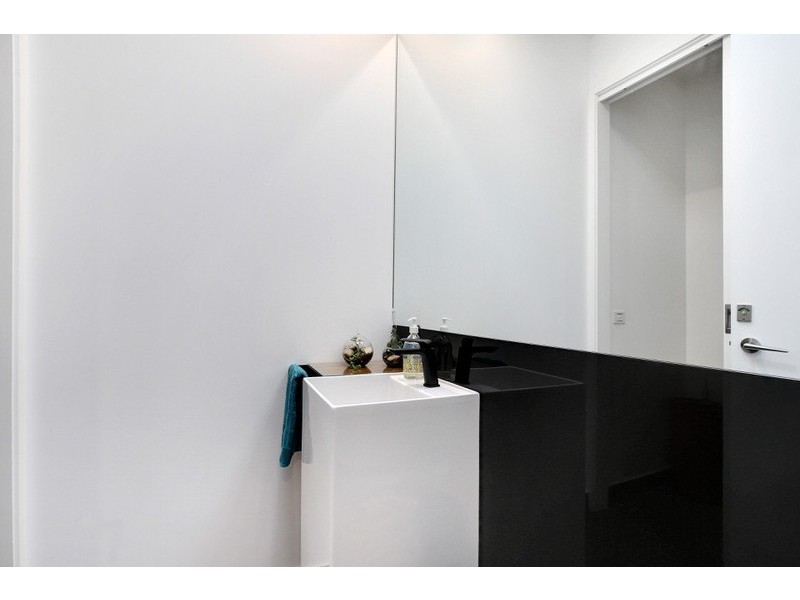 196 Bay Street, Brighton VIC 3186