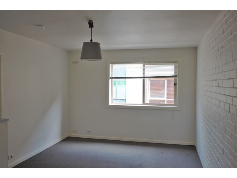 9/56 Barkly St, St Kilda VIC 3182