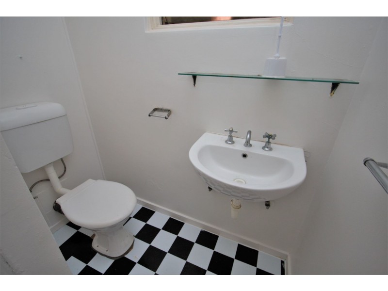 1/56 Barkly Street, St Kilda VIC 3182