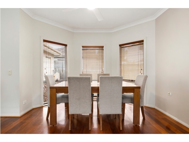 2/4 Porter Street, Hampton VIC 3188