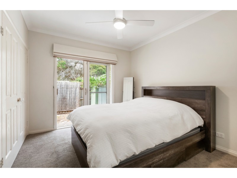 2/4 Porter Street, Hampton VIC 3188