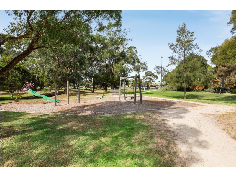 2/4 Porter Street, Hampton VIC 3188