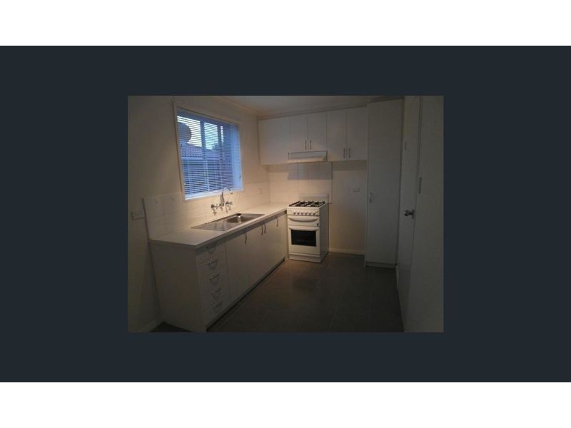 1/17 Toward Street, Murrumbeena VIC 3163