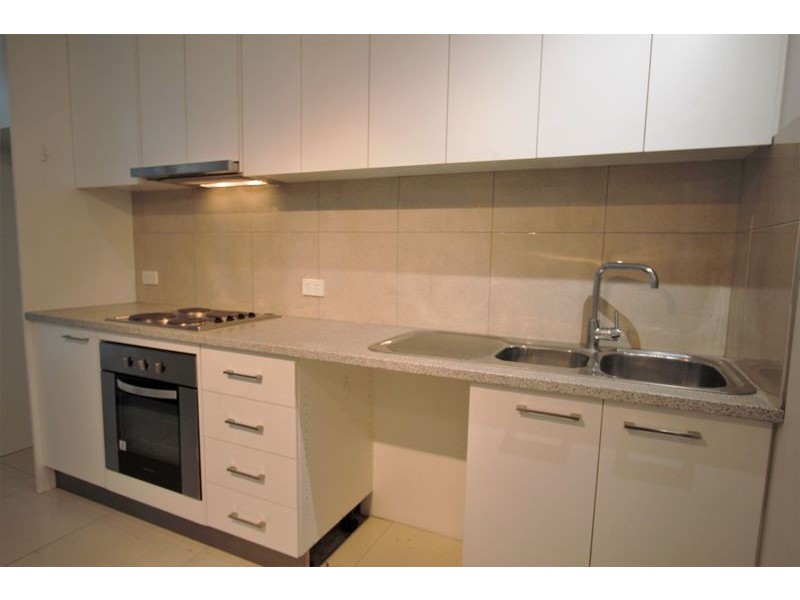 204/363 Beaconsfield Parade, St Kilda West VIC 3182