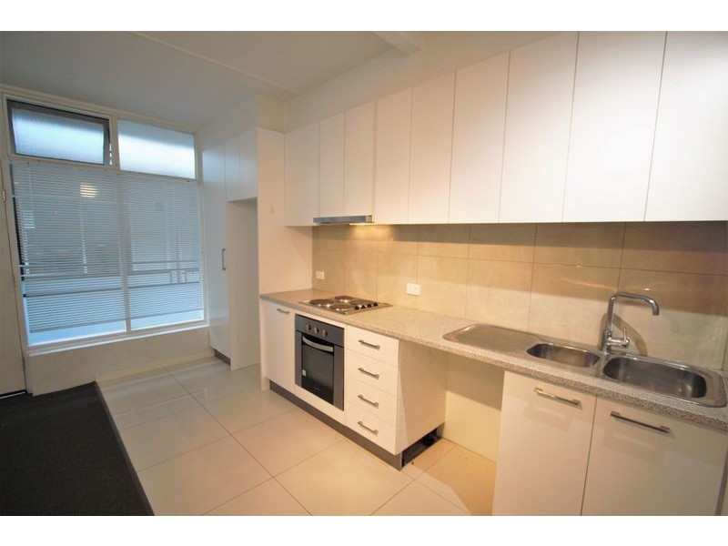 204/363 Beaconsfield Parade, St Kilda West VIC 3182