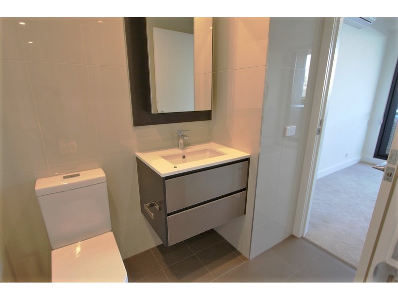 204/523 Dandenong Rd, Armadale VIC 3143